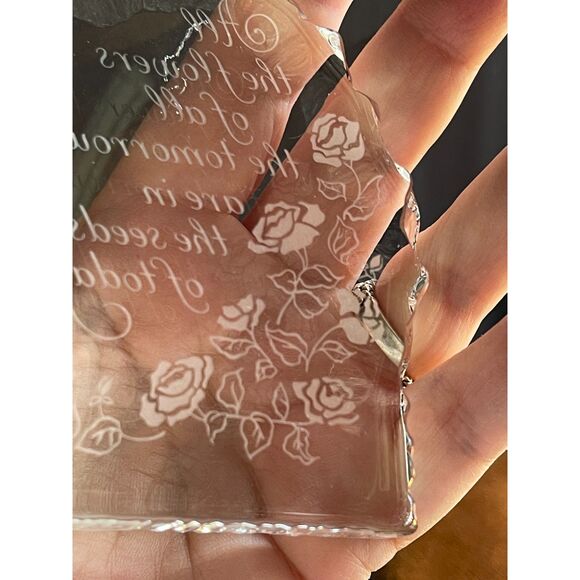 Inspiration Quote Paperweight Crystal Glass Etched Roses Flowers Gift Mother Day - Picture 5 of 6